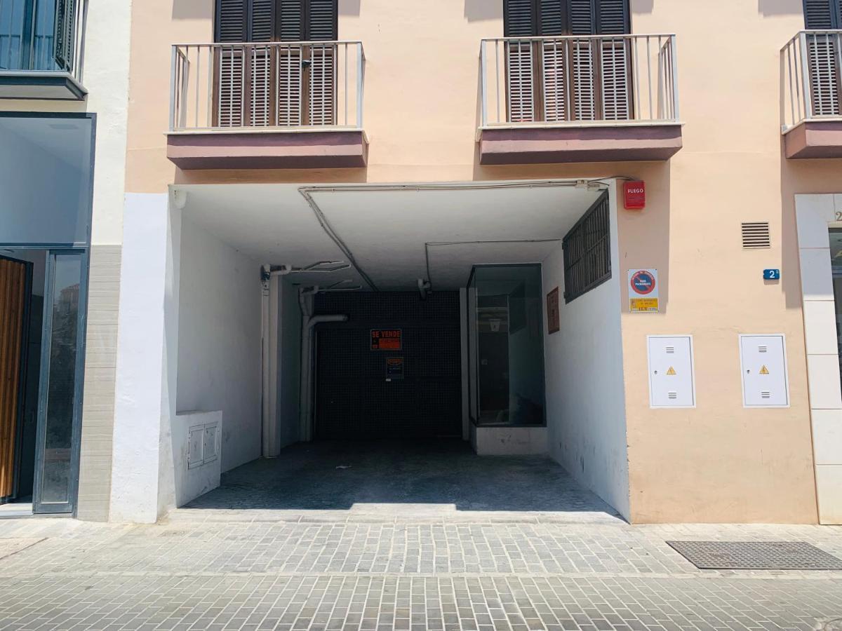 Homely Malaga Parras Con Terraza Interior Y Parking Privado Bajo Suplemento Экстерьер фото